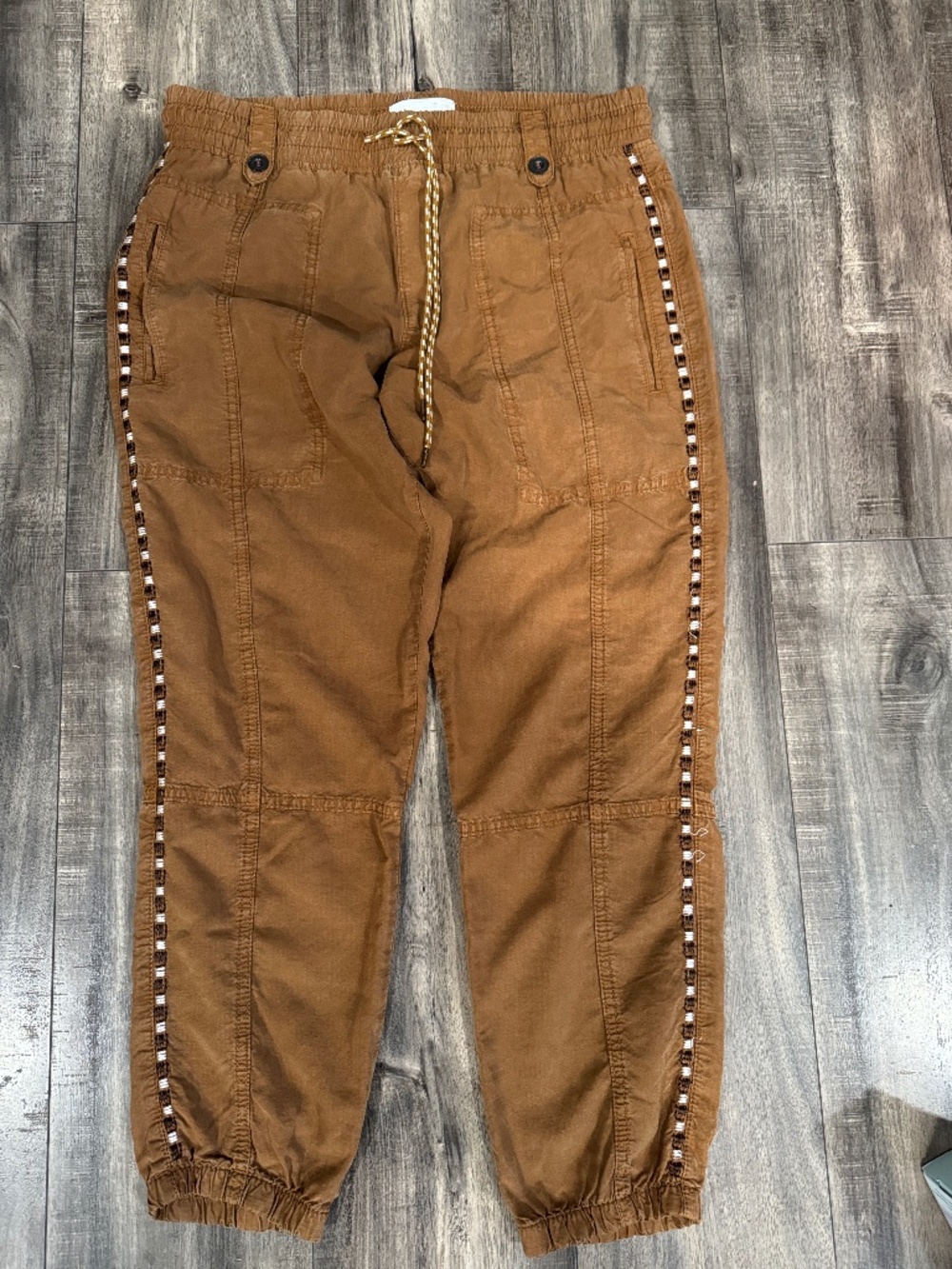 Anthropologie Embroidered Boho Jogger Pants in Tan size Medium